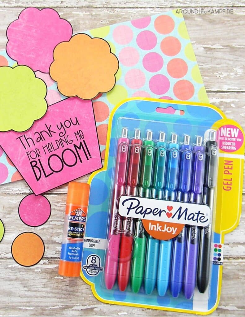 Favorite Things Teacher Gift -Show your favorite teachers how much you appreciate them with this FREE printable teacher gift using InkJoy pens.